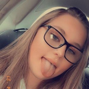 Meet your Posher, Ashlee